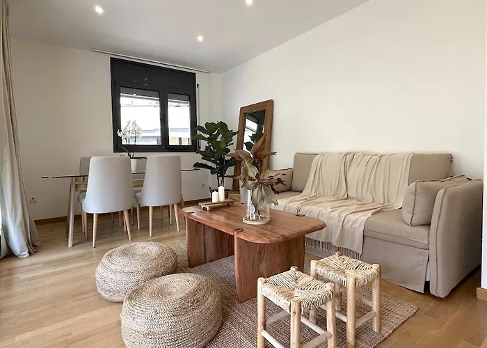 Lets Holidays With Pool In Quiet Area