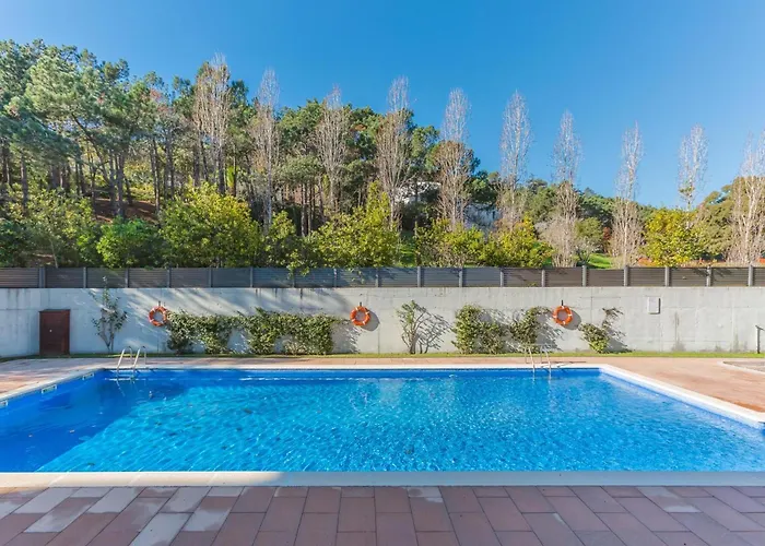 Апартаменты Lets Holidays With Pool In Quiet Area