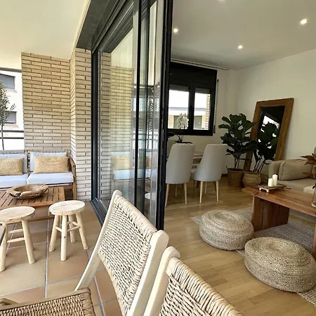 Lets Holidays With Pool In Quiet Area Appartement