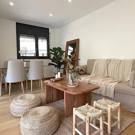 Lets Holidays With Pool In Quiet Area