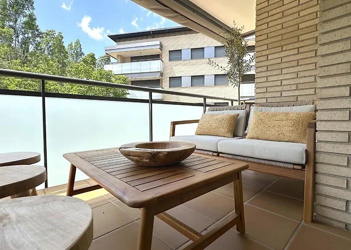 Lets Holidays With Pool In Quiet Area