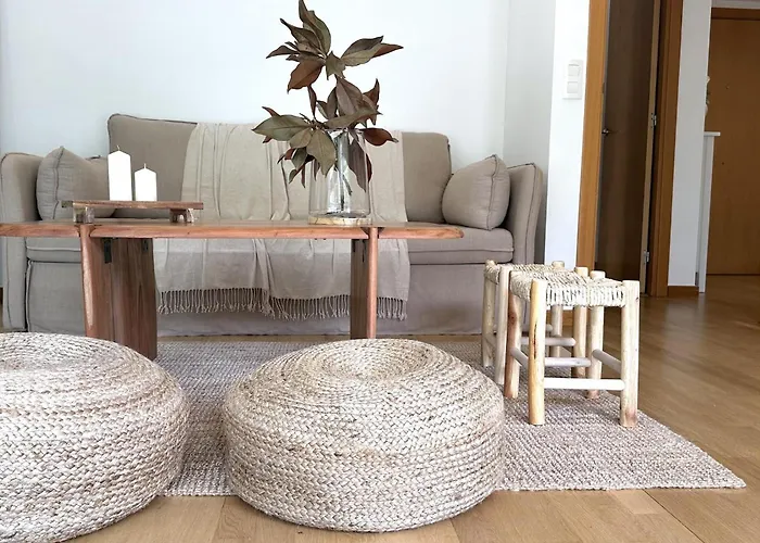 Appartement Lets Holidays With Pool In Quiet Area *